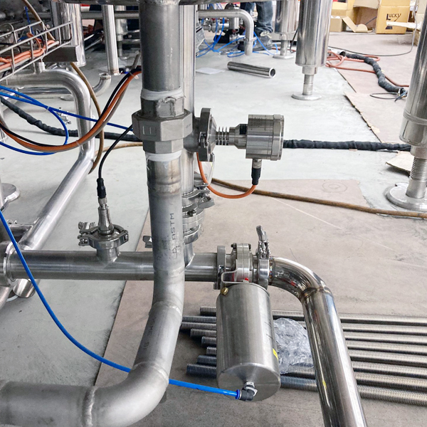 Comment installer correctement un transmetteur de pression sanitaire ?